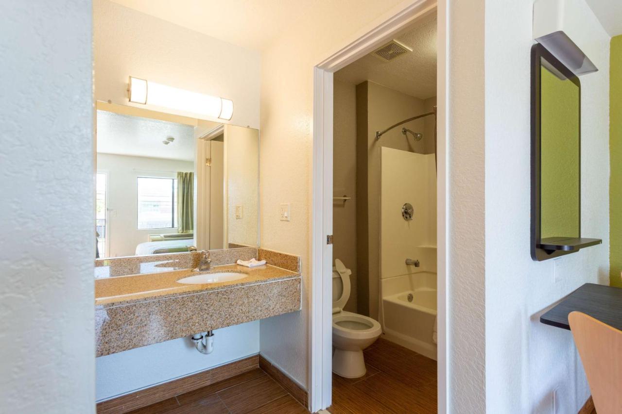 6-camp Springs, Dc - South Hotel 2*